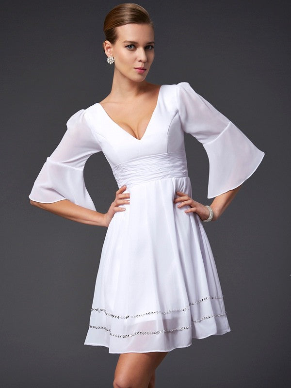 Vestido de dama de honor corto/mini de gasa con escote en V, manga 1/2 y apliques de cuentas